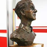 D. ANSELMO LÓPEZ, founder of Real Sporting de Gijon 1905. Bronze and corten steel. 2017